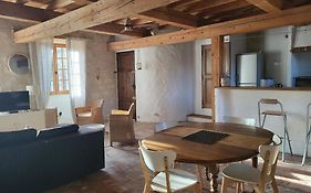 Maison Atypique Coeur De Village Historique