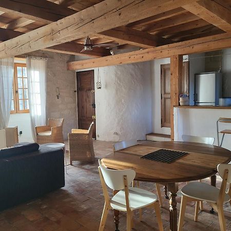 Maison Atypique Coeur De Village Historique Villeneuve-lès-Avignon Extérieur photo