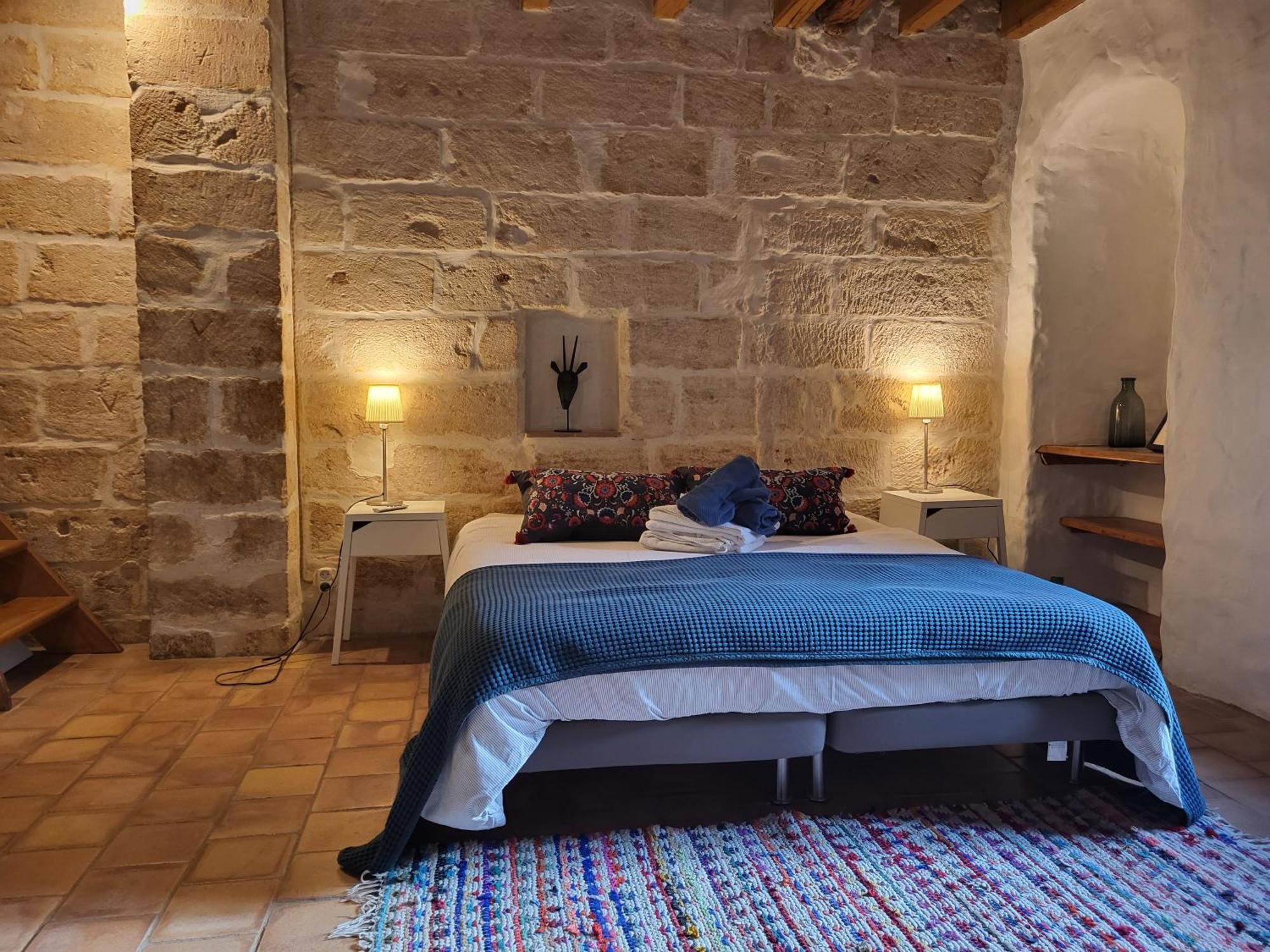 Maison Atypique Coeur De Village Historique Villeneuve-lès-Avignon Extérieur photo
